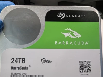 HDD #ST24000DM001 Seagate BarraCuda 24TB 7200RPM 512MB cache SATA 6.0Gb/s 3.5" - Imagem 1 de 4