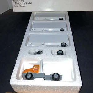 Yellow Freight System Doubles International 8300 Cab Winross 1/64th Scale - Picture 1 of 9