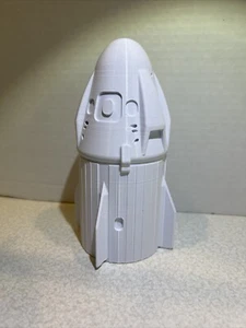 SpaceX Dragon Spacecraft Model, 6in scale - Picture 1 of 5