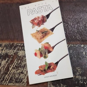 The Book of Pasta Lesley Mackley Vintage Italian Cookbook Recipes 1987 Excellent - Bild 1 von 1