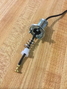 VINTAGE GAUGE DASH LIGHT SOCKET X1 ea. RAT ROD HOT COE TRUCK SUN TACH GAGE GUAGE - Picture 1 of 9