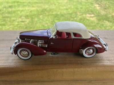 Signature 1937 Cord 812 Maroon Die Cast--Free Ship - Image 1 of 4