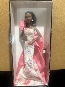 Vintage Mattel Barbie Pink Label African American Avon Rose Splendor 2010 NOS - Bild 1 von 3