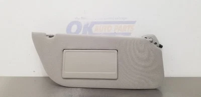 06 FORD F350 SUPER DUTY DOBLE PARASOL INDIVIDUAL ILUMINADO PASAJERO DERECHO GRIS Foto 1 de 4