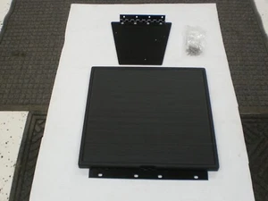 BENNINGTON PONTOON M SERIES CHASE FOLDING TABLE 027221 17 3/4''X 16 1/4'' BLACK - Picture 1 of 4