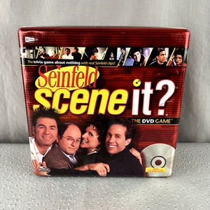 2008 Seinfeld Scene it DVD Quizspiel mit Sammler Blechdose - Bild 1 von 17