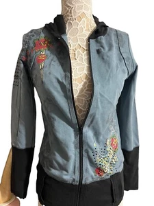 Libertalia Girls Zipper Hoodie Med Vintage Patch Work With Lots of Embellissment - Picture 1 of 19