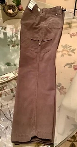 NWT!! LEVIS Women's Green Brown Boyfriend Straight Leg Cargo Pants Size 10 33x30 - Picture 1 of 7