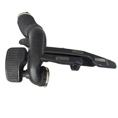 Manguera de tubo de admisión de aire trasera 15901934 para Cadillac Chevrolet GMC 2007-2014 Foto 1 de 4