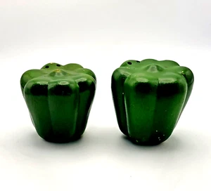 Vtg. 2in. Green Bell Pepper Salt & Pepper Shakers - Picture 1 of 4