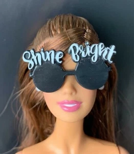 Gafas de sol Barbie negras brillantes marco brillante accesorio gafas redondas solamente - Imagen 1 de 3