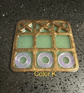 TOTALMENTE NUEVO HECHO A MANO RESINA DECORATIVA TIC TAC PUNTERA JUEGO COLOR #K DIVERSIÓN PARA VIAJAR - Imagen 1 de 1
