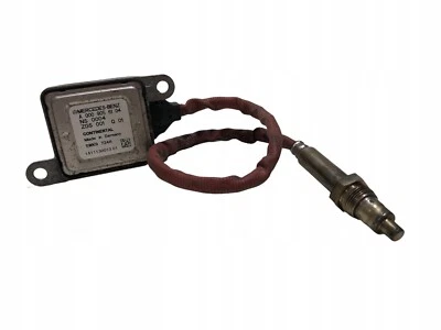 Mercedes-Benz C204 W207 W212 W218 W251 NOX Sensor Lambda Genuine A0009056104 - Image 1 of 4