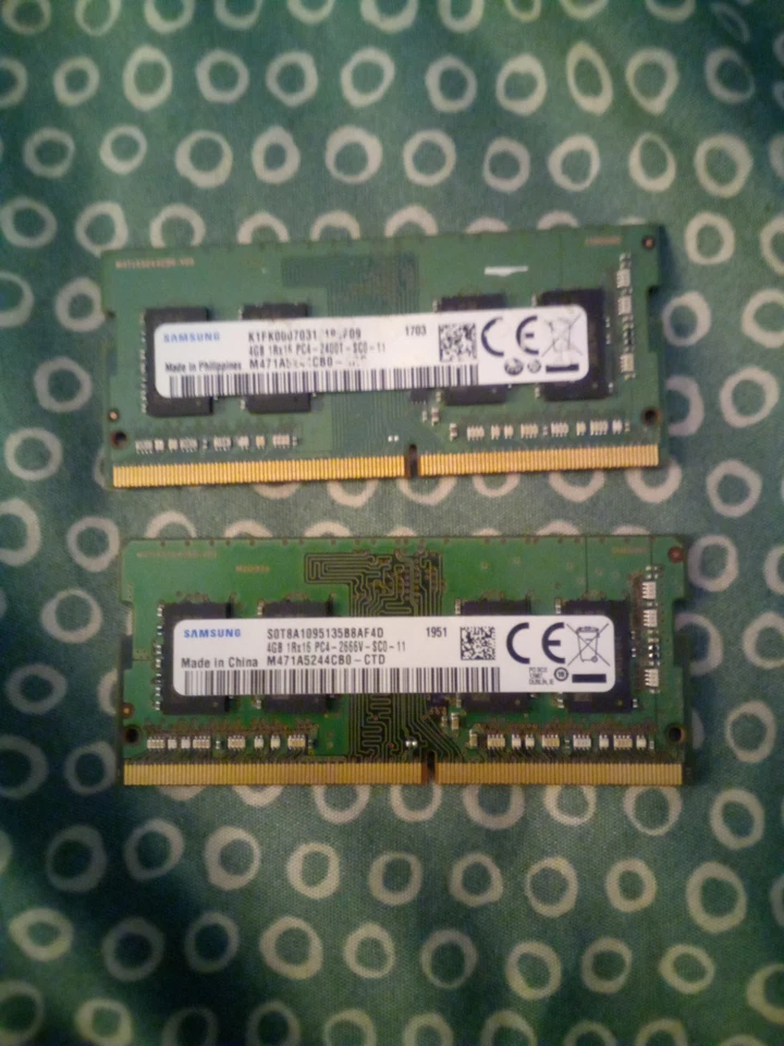 Samsung 2x4GB DDR4 Sodimm Ram (2400mhz)  Great Condition - Image 1 of 1