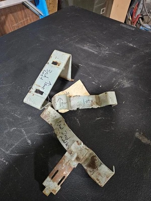 1965 Dodge plymouth Coronet Center Console MOUNT 3 piece Belvedere excellent 500 - Image 1 of 4