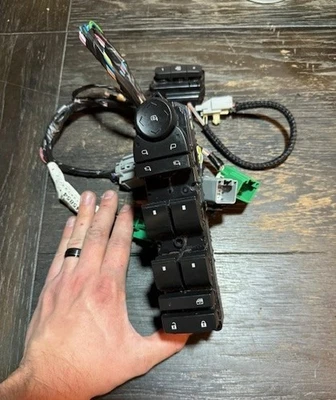 2010 - 2017 Buick Enclave Driver Left Door Master Power Window Switch 20958436AA - Image 1 of 4