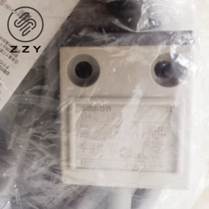 1 New Omron D4C-1232 Limit Switch Sensor Fast Delivery New Tape Case D4C-1232 - Picture 1 of 5