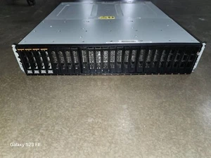 IBM Storwize V5030 2078-324 SFF Dual Controller and Dual PSU w/4 600GB HDD - Picture 1 of 10