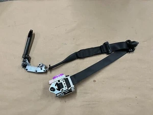 2015-2017 Ford Mustang 5.0 GT Coupe RH Passenger Side Front Seat Belt - OEM - Picture 1 of 11
