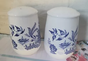 Salt And Pepper Set Blue Willow Oriental 9cm - Picture 1 of 5