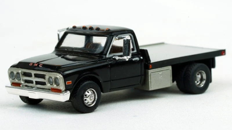 HO 1:87 Brekina 19670- 1968 GMC Sierra Grande Flatbed Truck - RED - Image 1 of 1