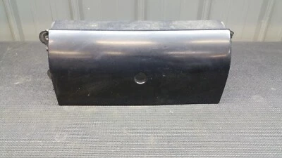 Painel de enchimento acabamento de lanterna traseira Pontiac Firebird fabricante de equipamento original 1993-2002 16516876 - Imagem 1 de 4