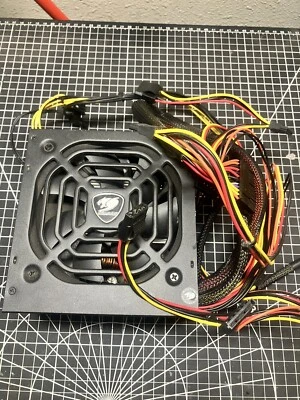 Fonte de alimentação de computador Cougar Vte 600 Bs 600 Watt PSU não modular - Imagem 1 de 3