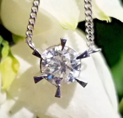 Colgante/cadena solitario de platino diamante amarillo claro 0,70 quilates 15,75" Foto 1 de 4