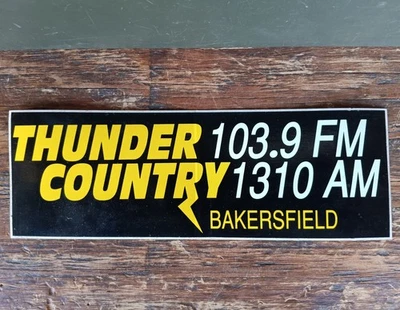 Pegatina de parachoques de estación de radio vintage THUNDER COUNTRY AM/FM KTIE Bakersfield CA Foto 1 de 3