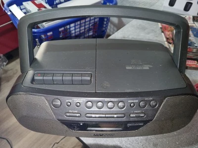 Radio mit CD-Player, Tragbar, uva., EINFACH SICH DIE BILDER ANSCHAUEN!!!! - Bild 1 von 4