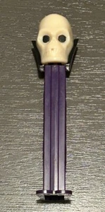 Skull Skeleton Halloween Holiday Pez Candy Dispenser Slovenia - Picture 1 of 4
