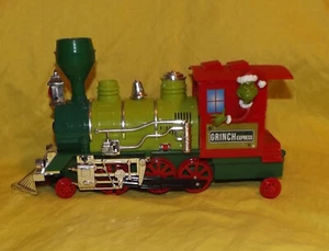 💥Dr Seuss The Grinch Christmas Conductor Bump And Go Train Collector Car Series - Picture 1 of 2