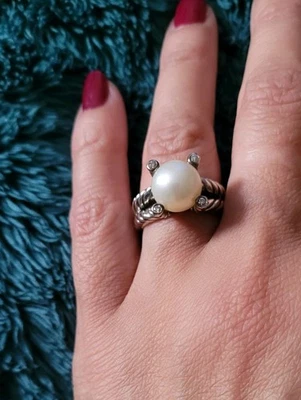 Anillo de diamantes con perlas cultivadas de agua dulce David Yurman talla 6 Foto 1 de 4