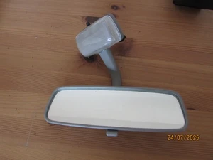 MAZDA B2500 / FORD RANGER MK1 REAR VIEW MIRROR BUILD IN WITH DOOR LIGHT - Picture 1 of 1