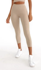 Abercrombie & Fitch Capri Leggings Womens Youth Medium Beige Crop Running Active - Picture 1 of 4