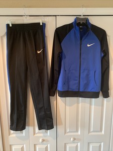 Nike Black Tracksuits \u0026 Sets for Women 