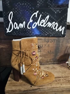 NEW Sam Edelman Size 9 M Whiskey Brown Embroidered Floral Winnie Saddle Boots - Picture 1 of 12