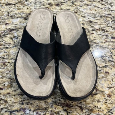 Sandalias de Tanga ECCO Corksphere Para Mujer Talla 7 Cuero Negro EU 38 Zapatos Foto 1 de 4