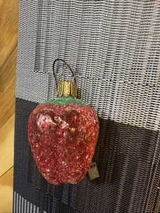 Vintage Glas rote Erdbeere klein Weihnachtsschmuck - Bild 1 von 3