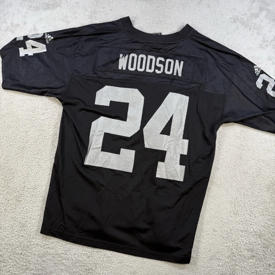 Camiseta deportiva vintage de los Oakland Raiders Charles Woodson para hombre grande negra Adidas NFL #24 Foto 1 de 4
