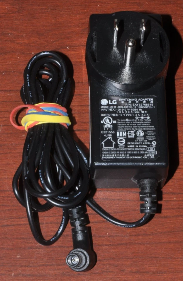 Genuine LG Monitor AC Power Adapter ADS-40FSG-19 19025GPCU-1 - 19V 1.3A 25W - Image 1 of 3