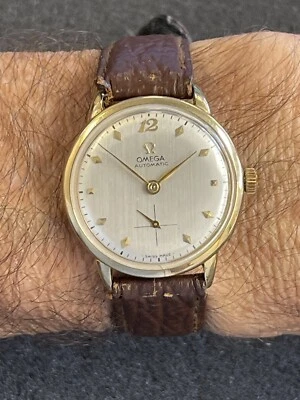 1946 Omega Caliber 342 Bumper Automatic Watch..TJ641 - Image 1 of 4