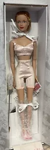 Tonner Basically Brenda Starr Reporter doll NRFB Effanbee Tyler Wentworth - Bild 1 von 11
