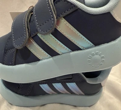 Tênis infantil 8K Adidas Bubble confortável Grand Court 2.0 - Imagem 1 de 4