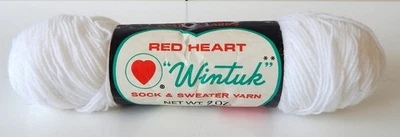 Calcetín y suéter Red Heart Wintuk hilo blanco - descontinuado - nuevo Foto 1 de 4
