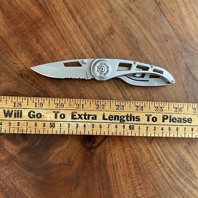 Gerber Large Ripstop II (7") Pocket Folding Knife, Stainless, Serrated - Image 1 of 4