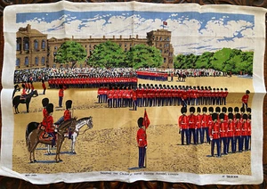 Asciugapiatti vintage Ulster lino souvenir Londra trouping of the horse guard - Foto 1 di 10