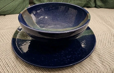 Handgefertigtes 2-teiliges Teller-Set aus Ton —Salatschüssel & Servierteller - Bild 1 von 4