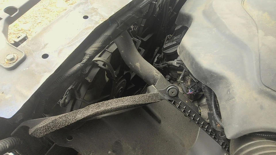 17 HONDA PILOT Electric Cooling Motor - Image 1 of 1