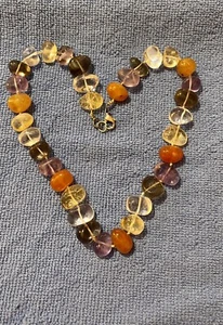 Collar - Imagen 1 de 2
